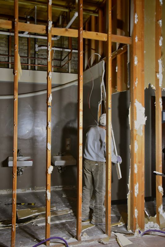 Renovation Carpentry Service